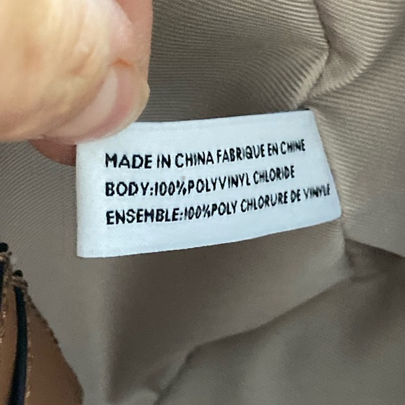 NWOT Nine Wear Hardshell Structured Bucket Signature “9” Bag w Gold Chain Strap - Picture 14 of 16